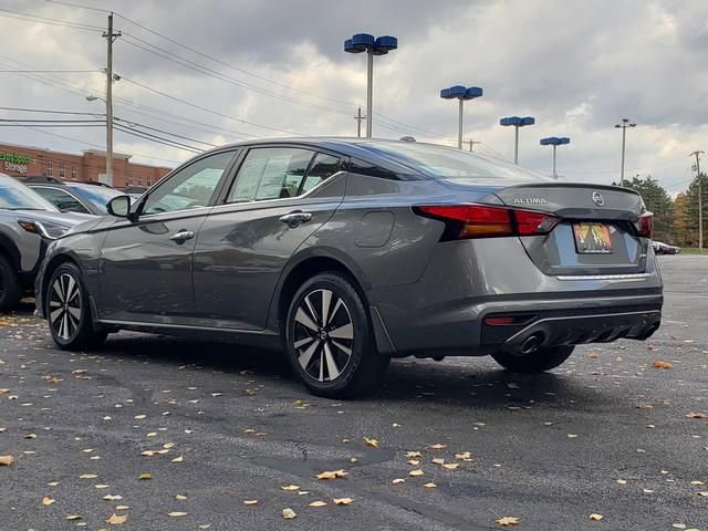 Used 2020 Nissan Altima 2.5 SV image 5