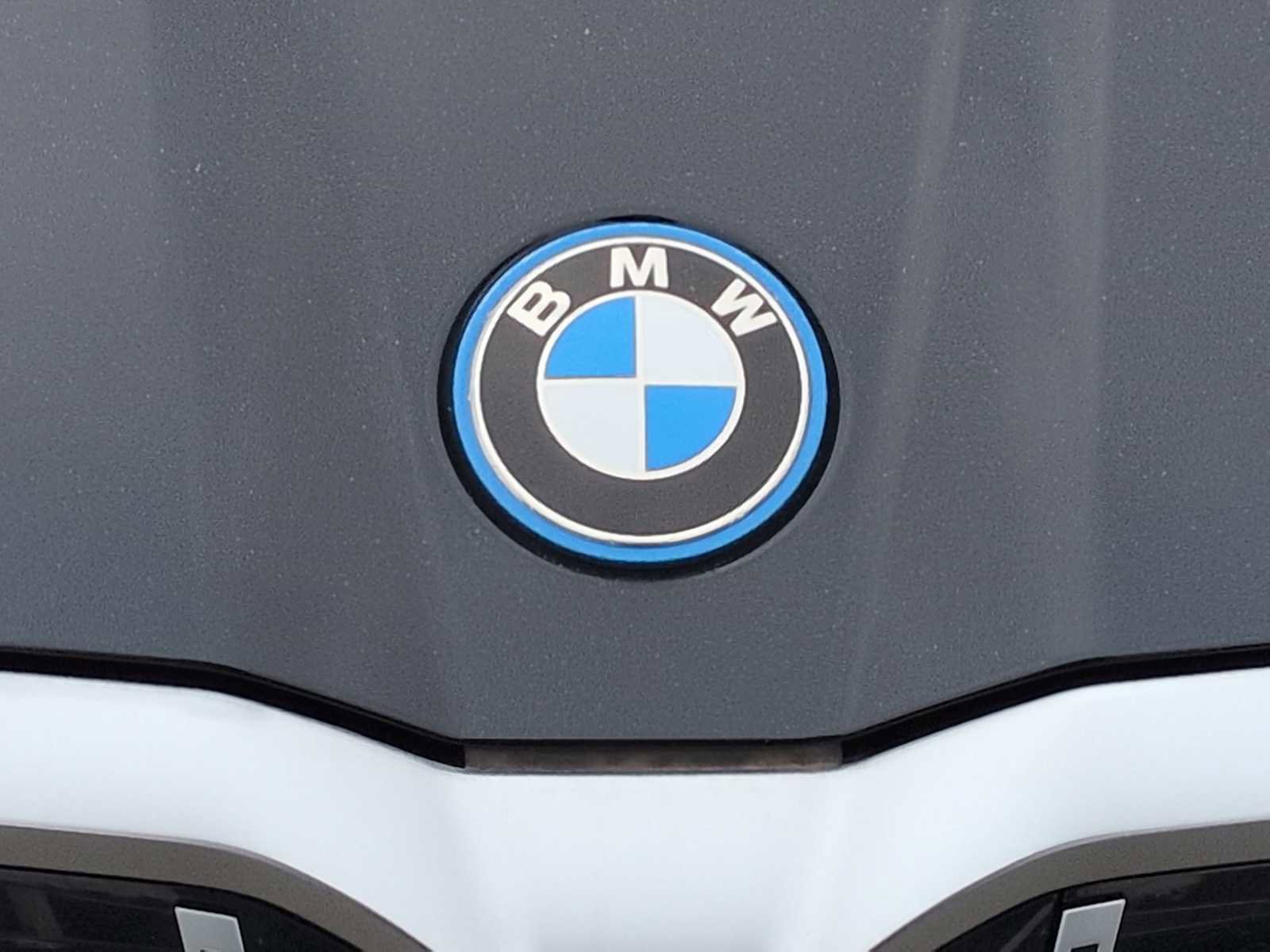 Used 2025 BMW i5 xDrive40 w/ M Sport Package image 11