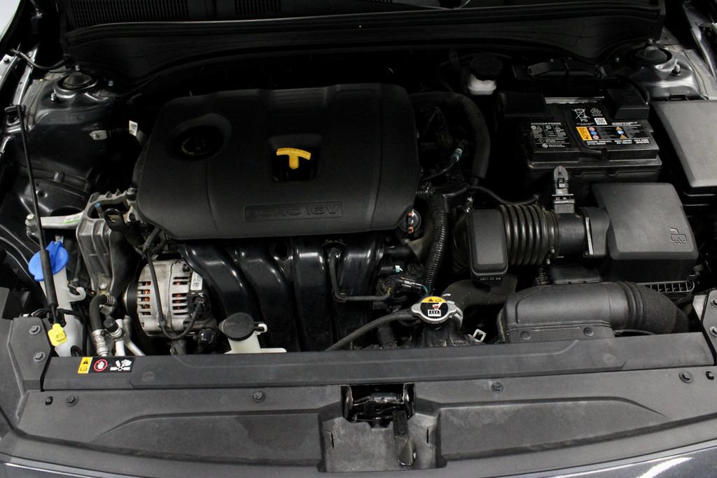 Used 2023 Kia Forte GT-Line w/ GT-Line Premium Package FWD image 17