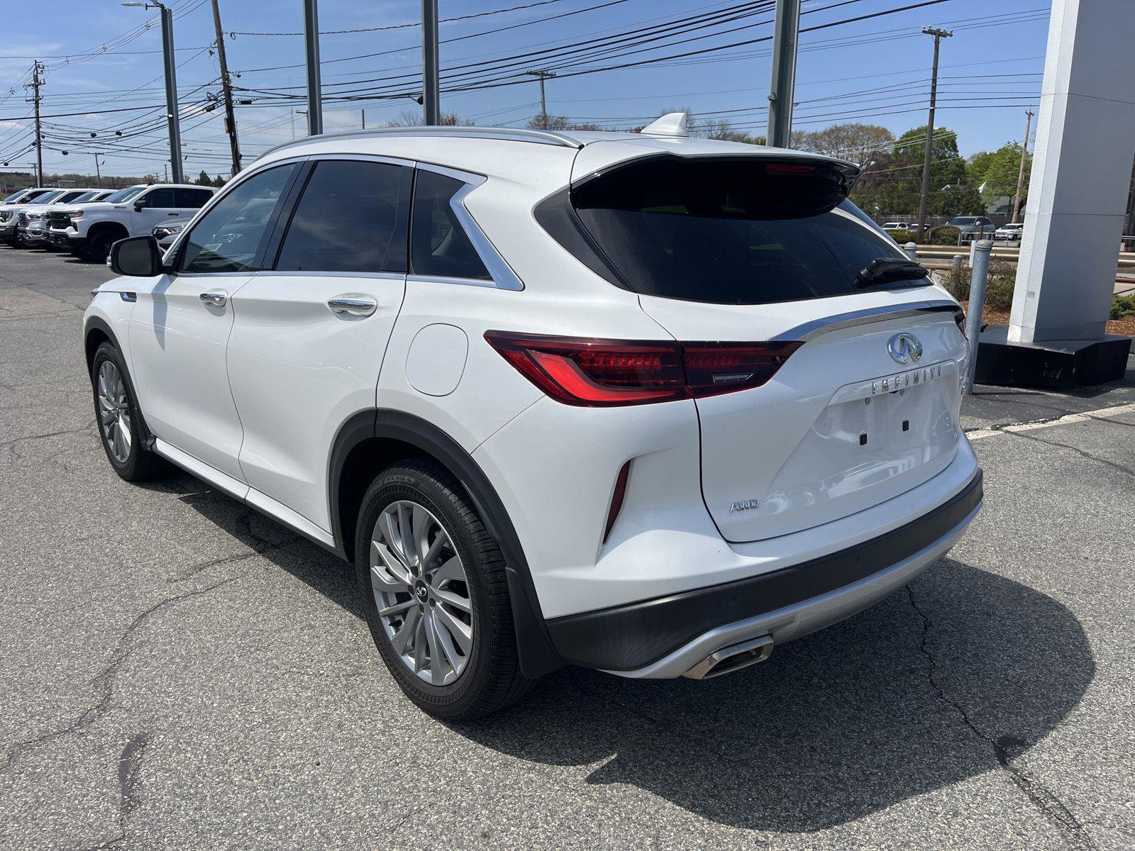 Used 2023 INFINITI QX50 Luxe AWD/4WD image 5