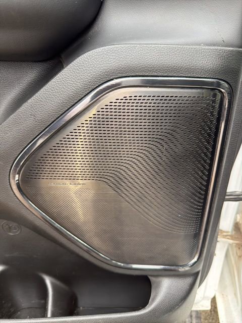 Used 2022 RAM 1500 Limited image 13