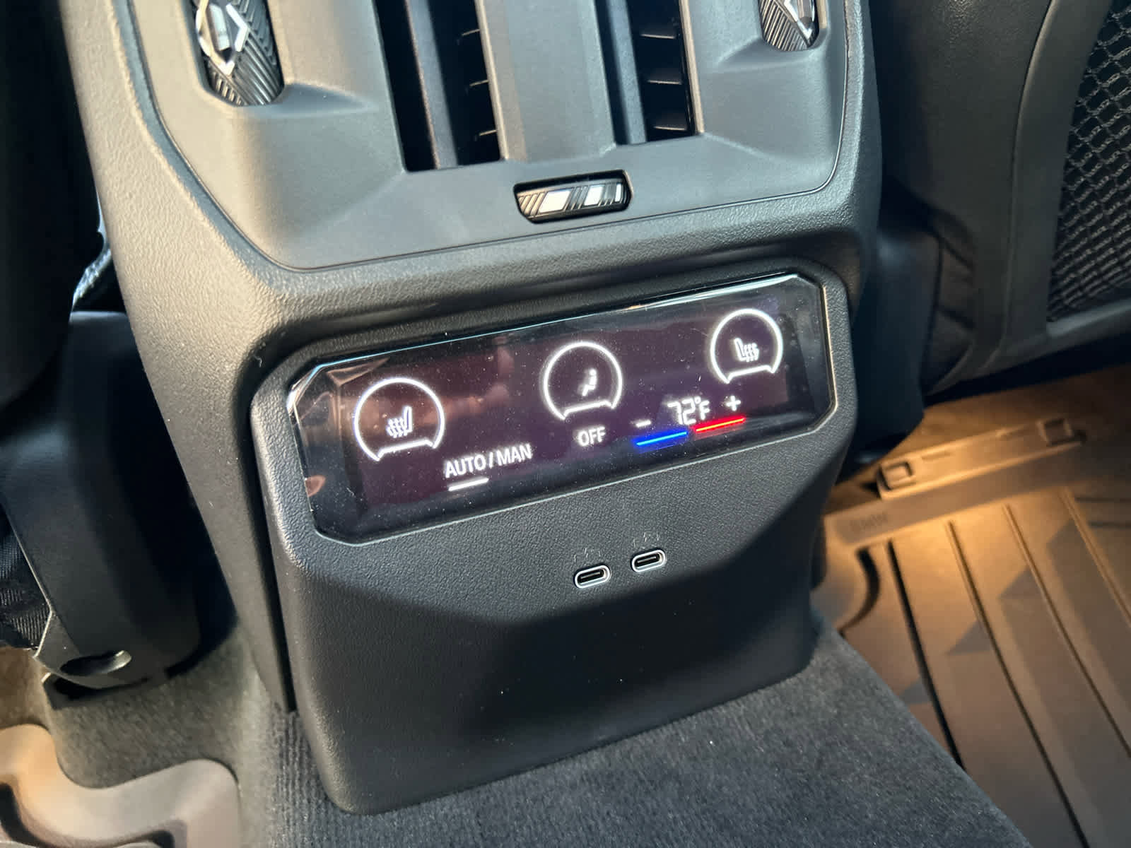 New 2026 BMW X3 xDrive30 w/ Premium Package image 18