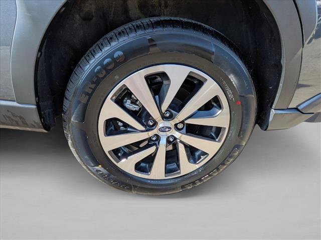 Used 2024 Subaru Outback Premium w/ Popular Package #1A AWD/4WD image 22