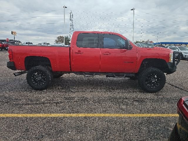Used 2014 Chevrolet Silverado 2500 LTZ w/ LTZ Plus Package AWD/4WD image 2