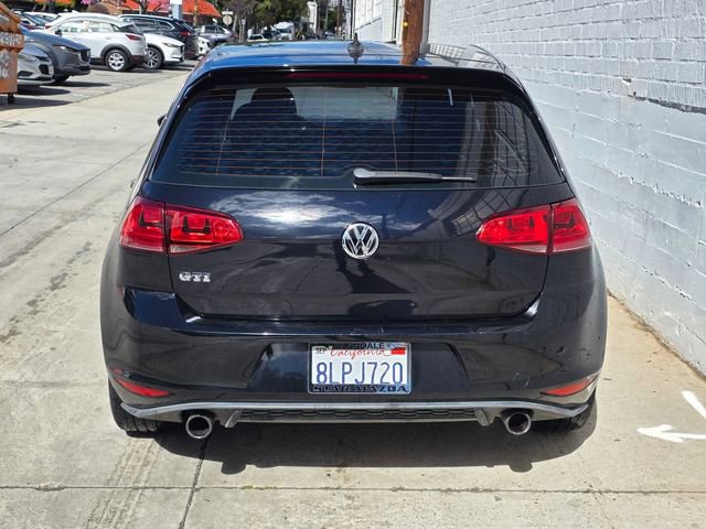 Used 2016 Volkswagen Golf S image 6