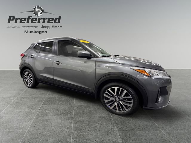 Used 2021 Nissan Kicks SV image 8