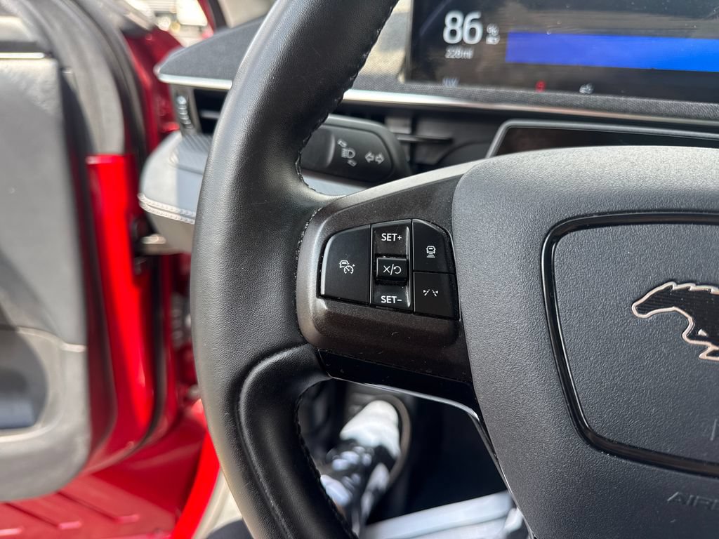 Used 2021 Ford Mustang Mach-E Premium AWD/4WD image 32