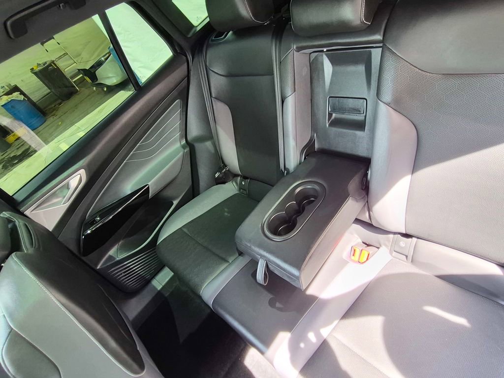 Used 2023 Volkswagen ID.4 Pro S image 34