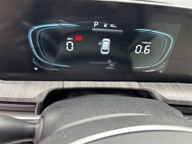 Used 2025 Kia Telluride EX image 16