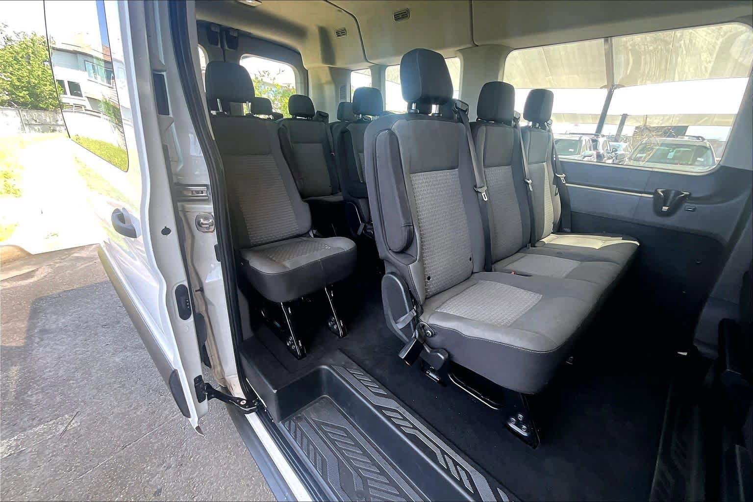 Used 2023 Ford Transit 350 XLT RWD image 20