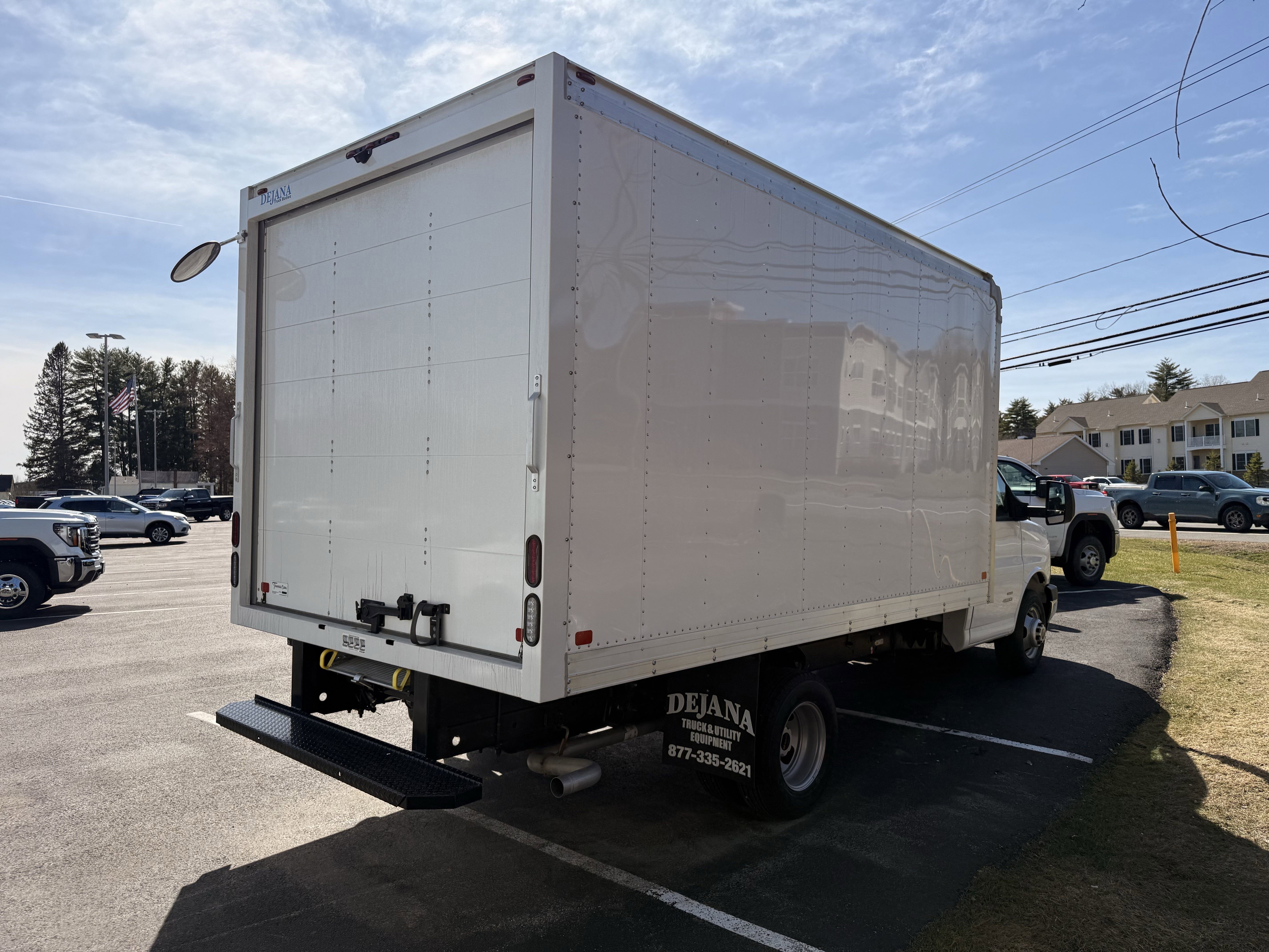 New 2025 GMC Savana 4500 w/ Power Convenience Package image 3