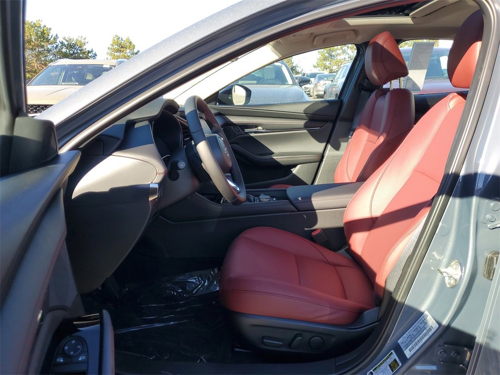 New 2026 MAZDA MAZDA3 Carbon image 8