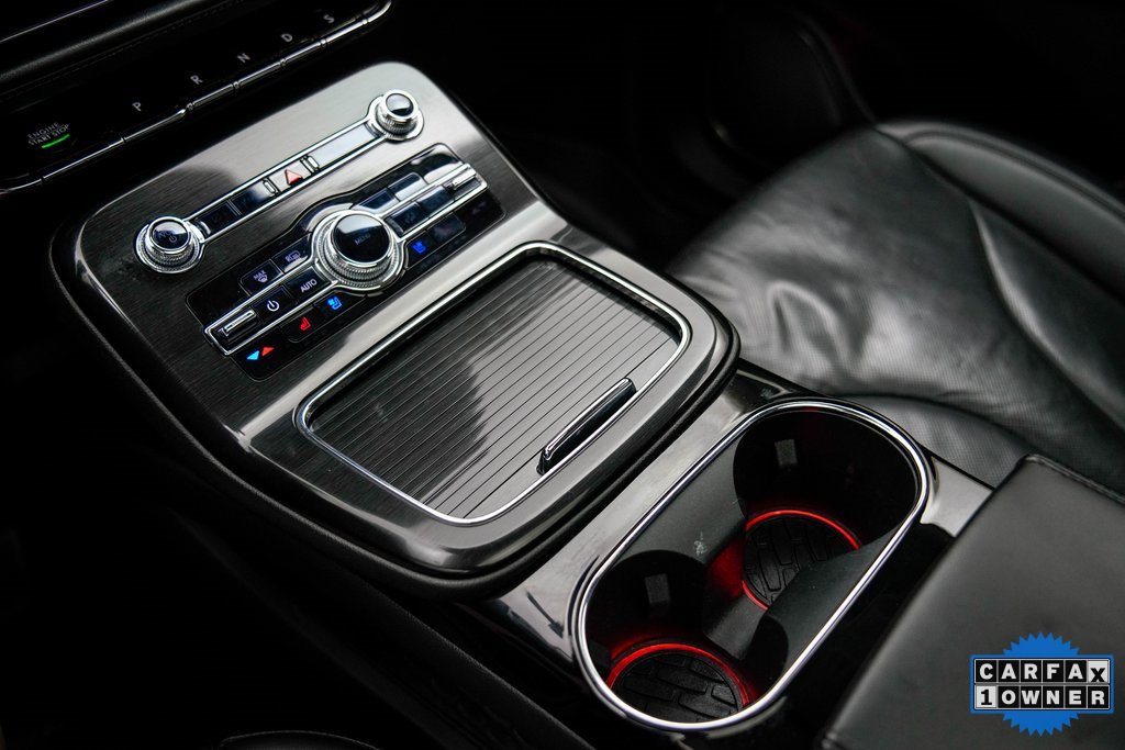 Used 2022 Lincoln Nautilus Reserve w/ Luxury Package image 13