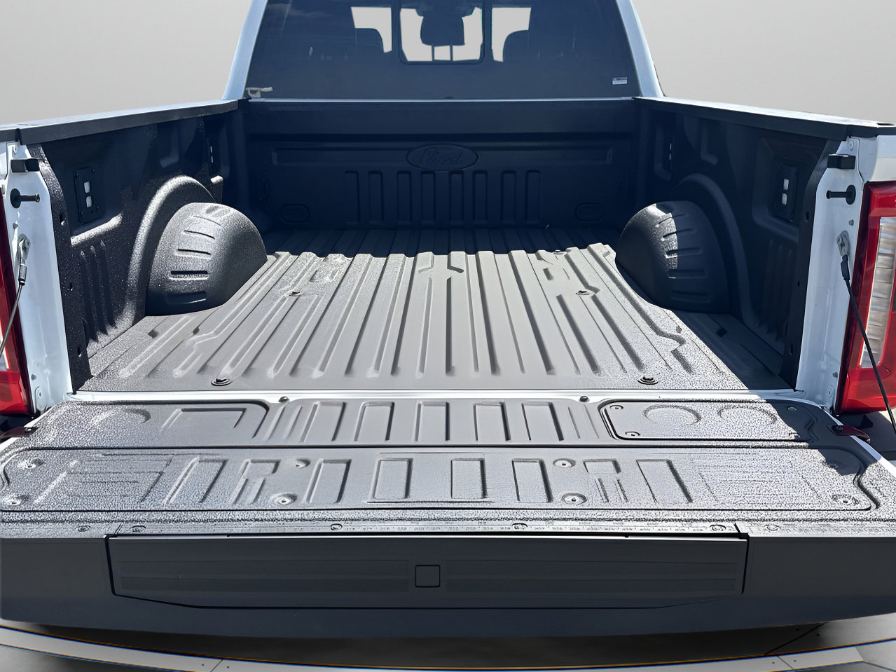 New 2025 Ford F250 Lariat w/ Lariat Ultimate Package image 65