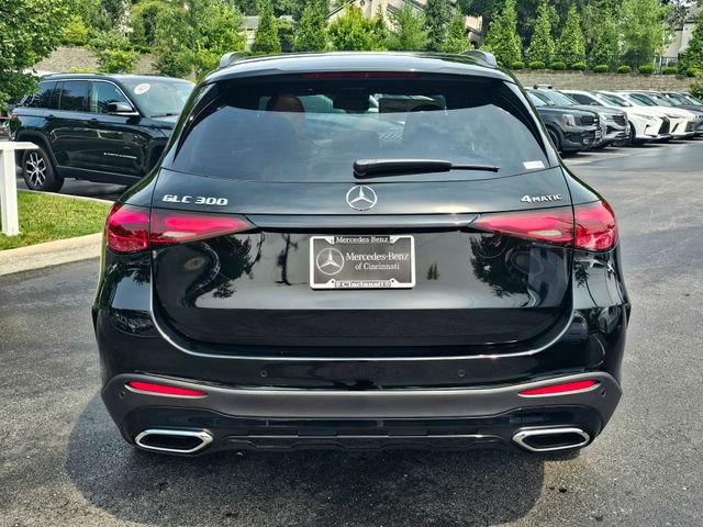 New 2027 Mercedes-Benz GLC 300 4MATIC image 9