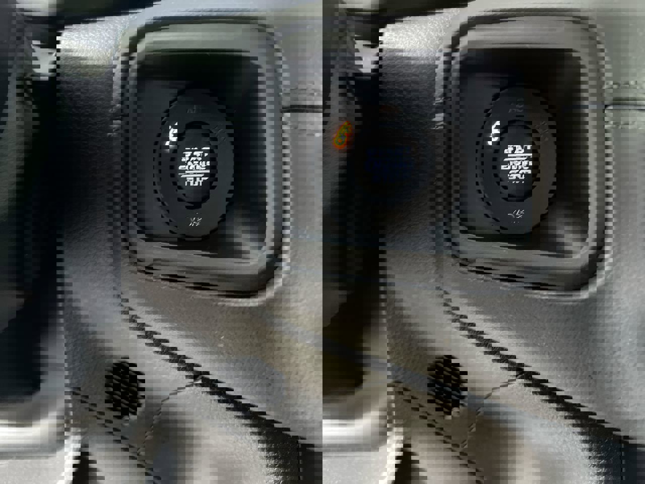 Used 2024 Jeep Wrangler Sahara image 22