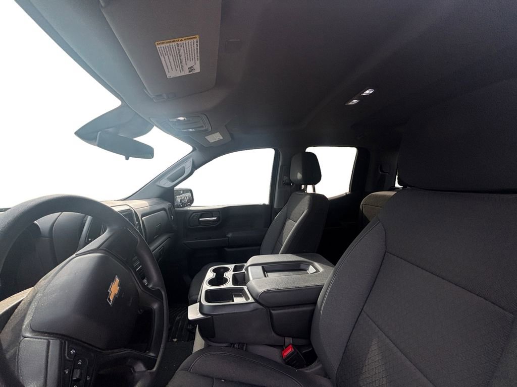 Used 2023 Chevrolet Silverado 1500 Custom image 9