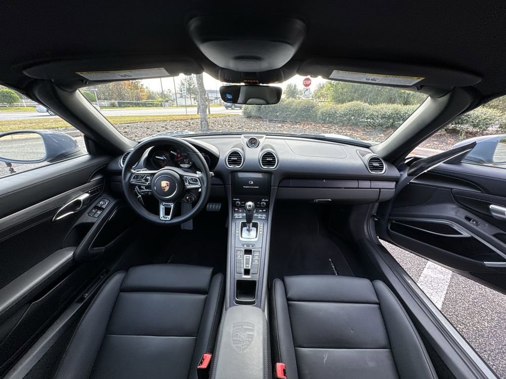 Used 2025 Porsche 718 Boxster GTS image 25