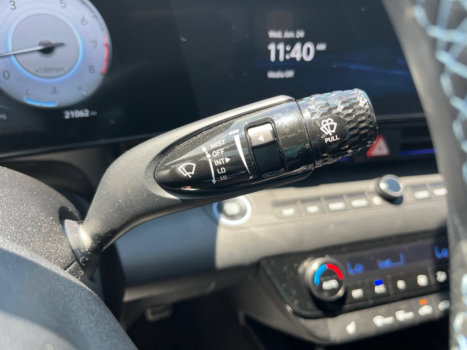 Used 2025 Hyundai Elantra N FWD image 18