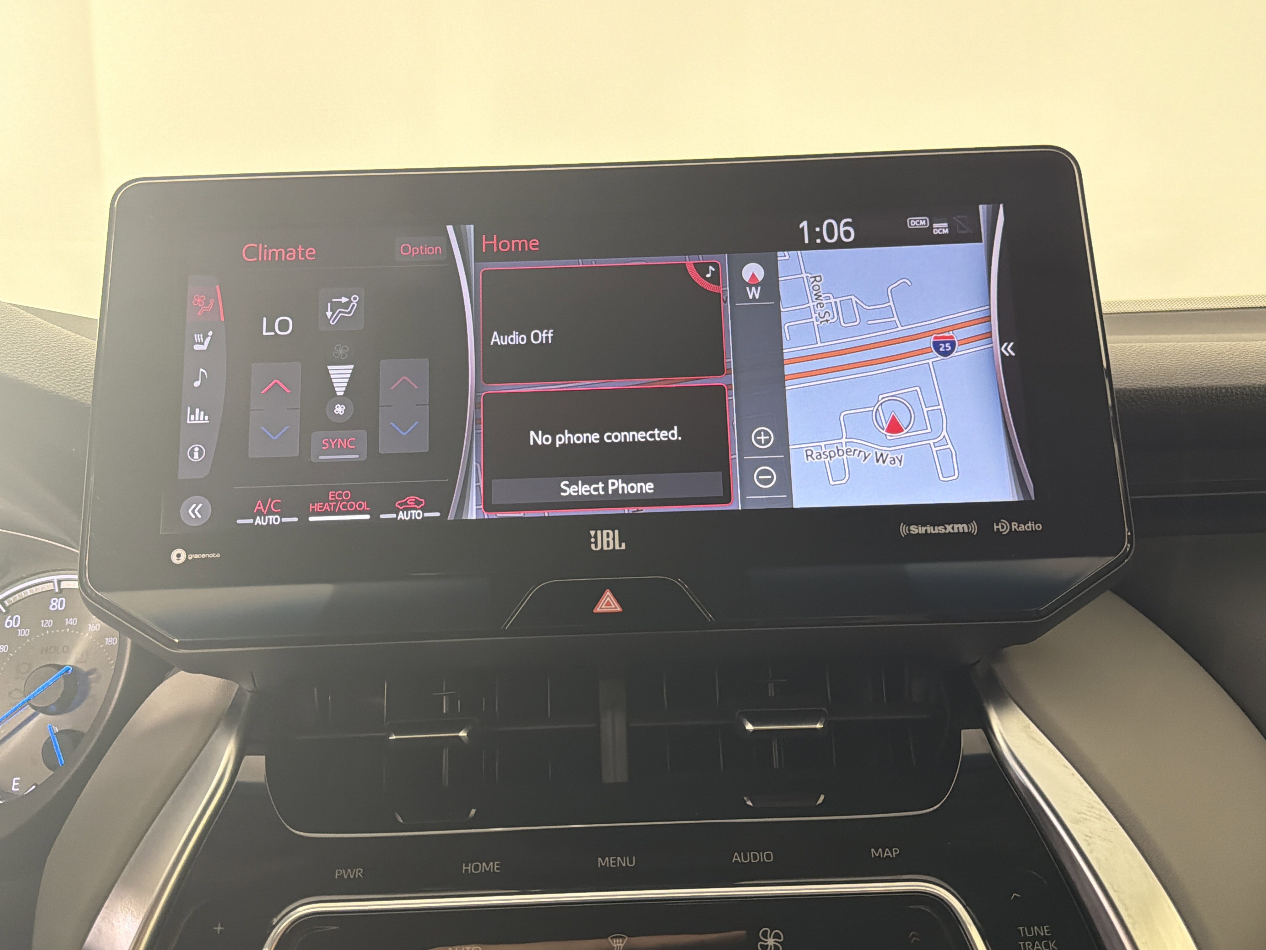 Used 2022 Toyota Venza Limited AWD/4WD image 18