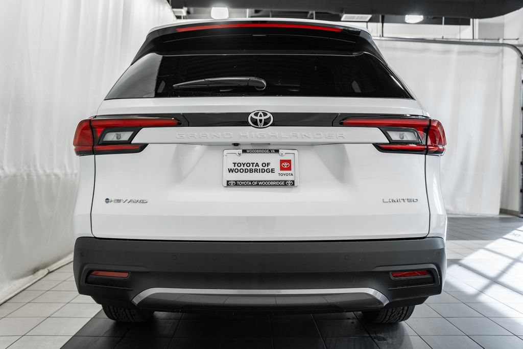 New 2026 Toyota Grand Highlander AWD Hybrid image 5