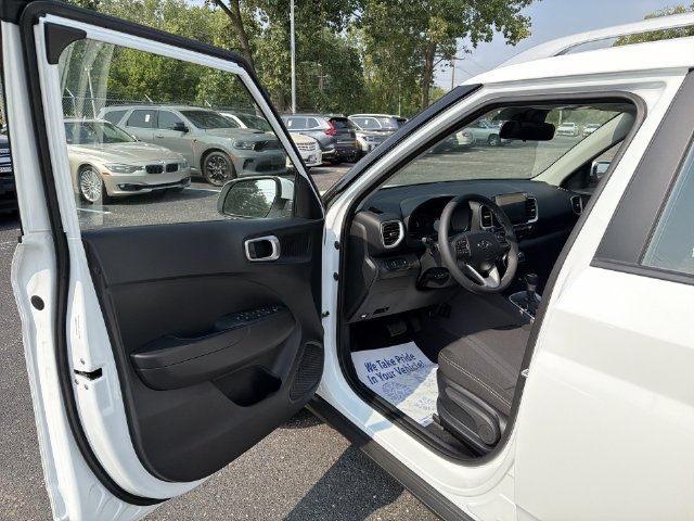 New 2026 Hyundai Venue SEL FWD image 18
