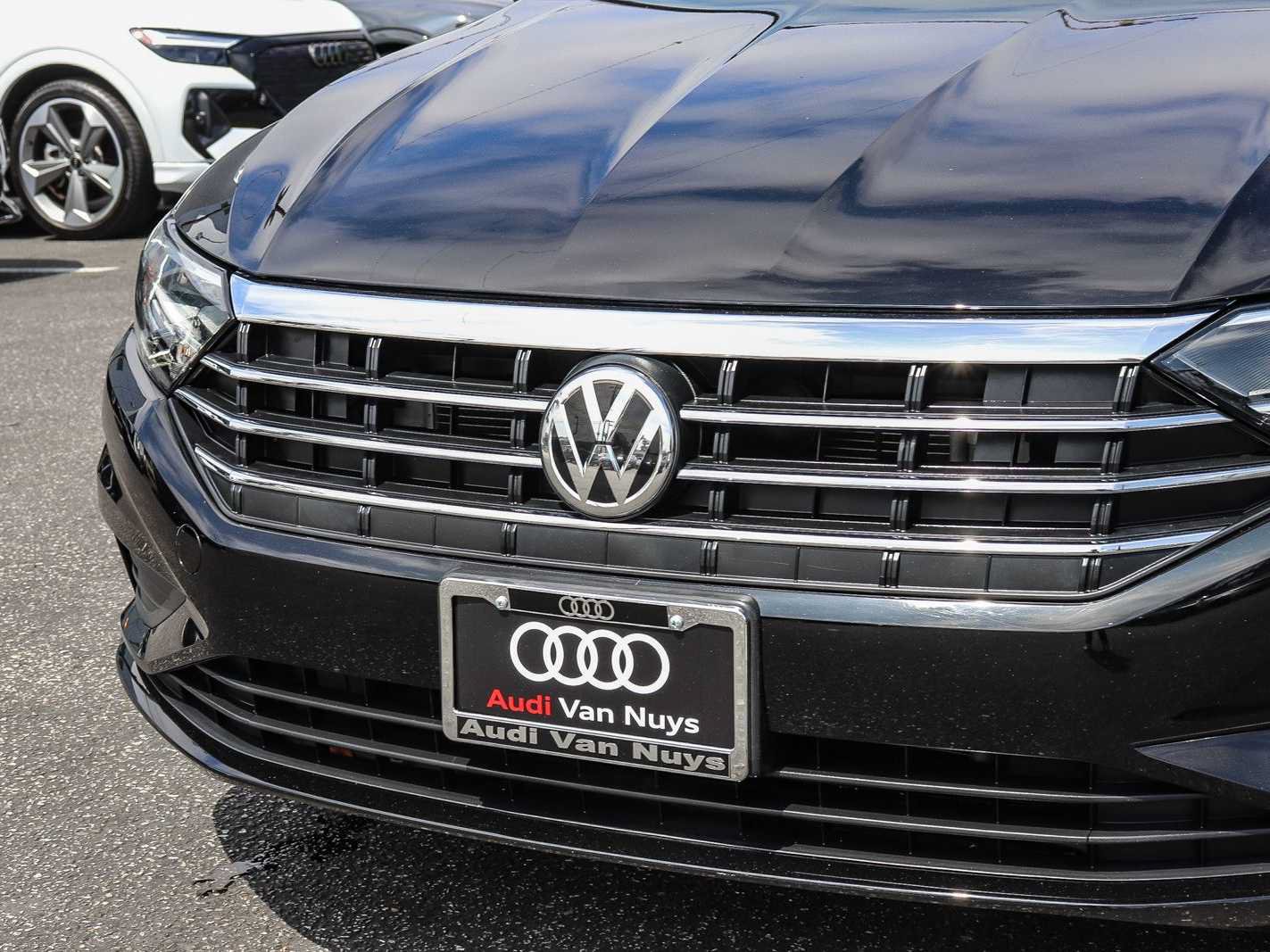 Used 2019 Volkswagen Jetta SE FWD image 8