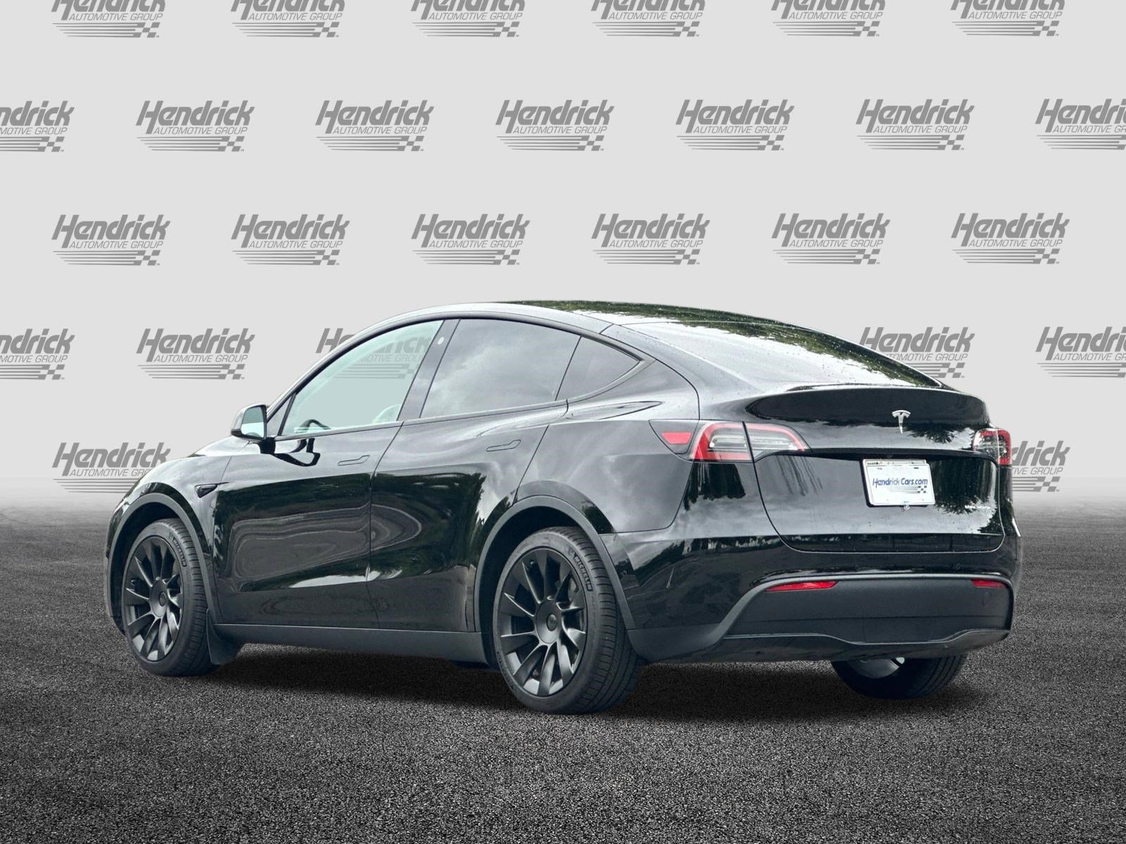 Used 2022 Tesla Model Y Long Range AWD/4WD image 7
