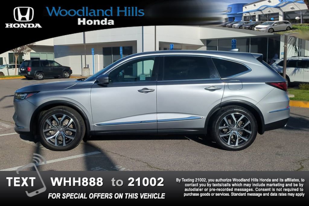 Used 2022 Acura MDX SH-AWD w/ Technology Package image 8