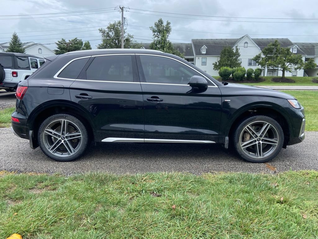Used 2021 Audi Q5 e Prestige w/ Prestige Package AWD/4WD image 6