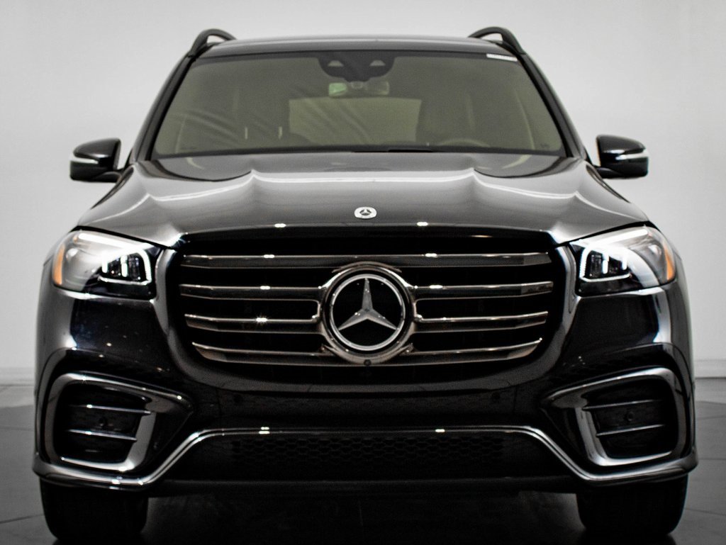 Certified 2025 Mercedes-Benz GLS 450 4MATIC image 2