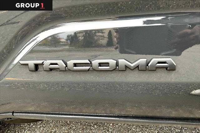Certified 2024 Toyota Tacoma SR5 AWD/4WD image 15