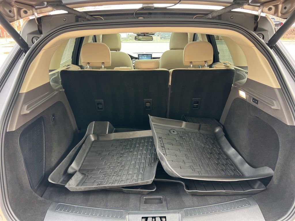 Used 2021 Lincoln Corsair AWD w/ Premium Package image 29