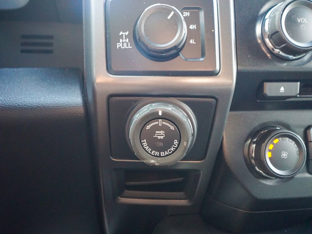 Used 2018 Ford F150 XLT w/ Equipment Group 302A Luxury image 24