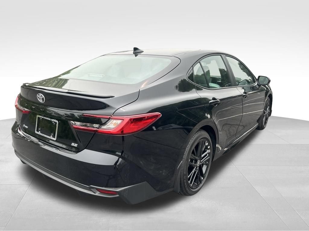 Certified 2026 Toyota Camry SE w/ Convenience Package FWD image 5