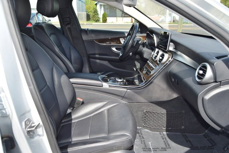 Used 2018 Mercedes-Benz C 300 4MATIC Sedan image 25