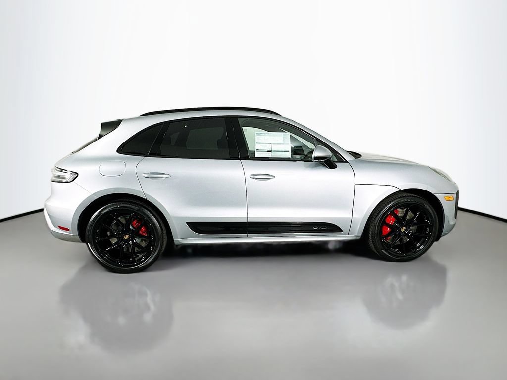 New 2026 Porsche Macan GTS AWD/4WD image 8