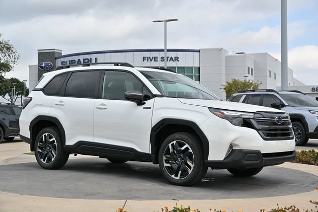 New 2026 Subaru Forester Premium AWD/4WD image 1