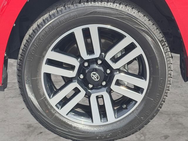 Certified 2023 Toyota 4Runner Limited AWD/4WD image 9