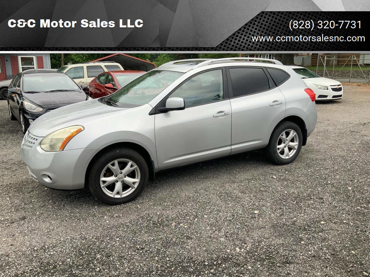 Used 2008 Nissan Rogue SL w/ Premium Pkg image 1