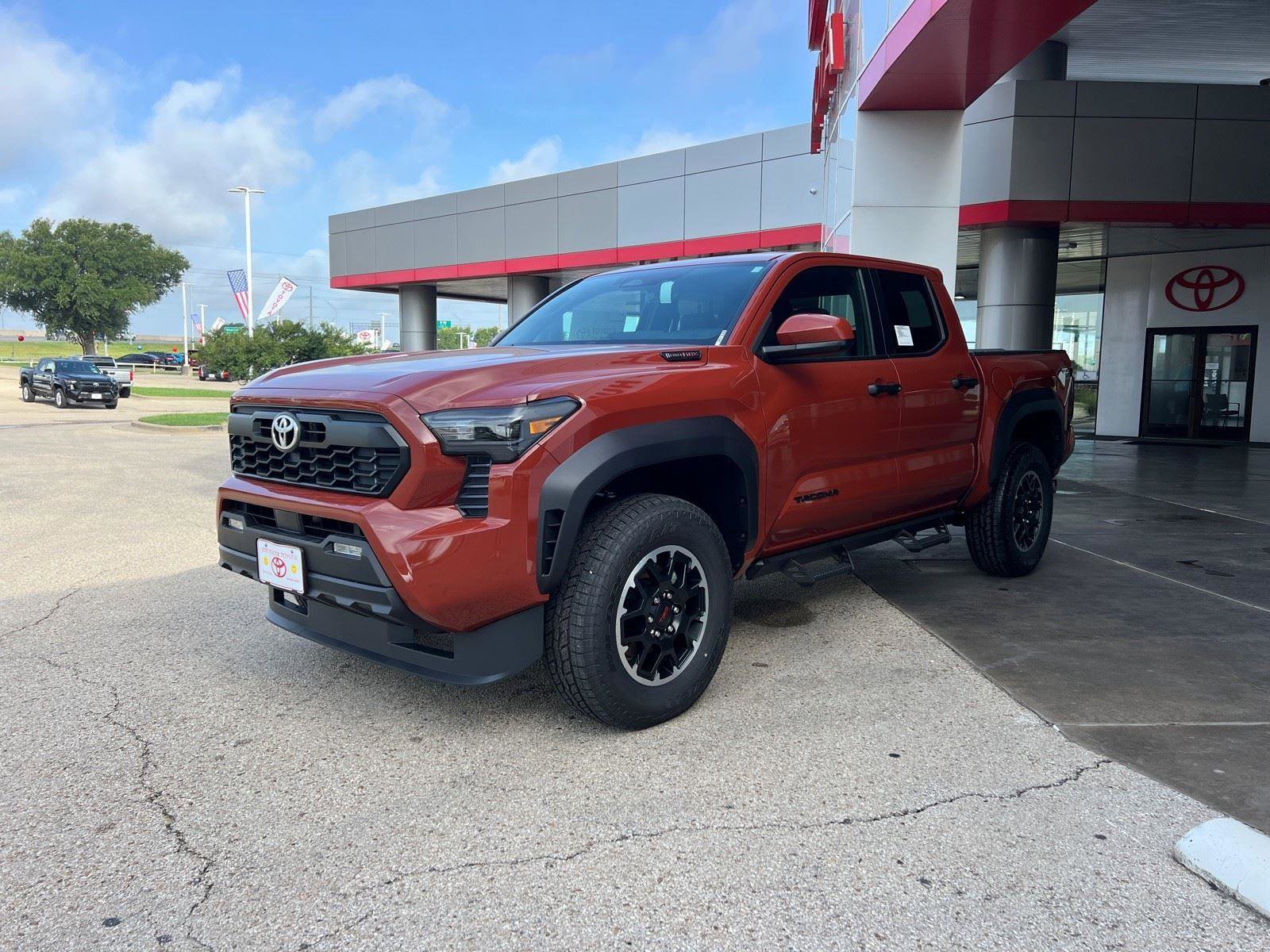 New 2025 Toyota Tacoma TRD Off-Road image 3