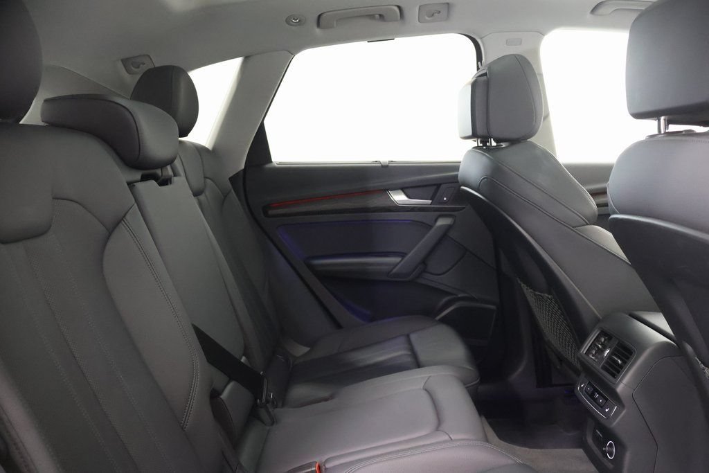 Used 2020 Audi Q5 e Prestige w/ Prestige Package AWD/4WD image 24