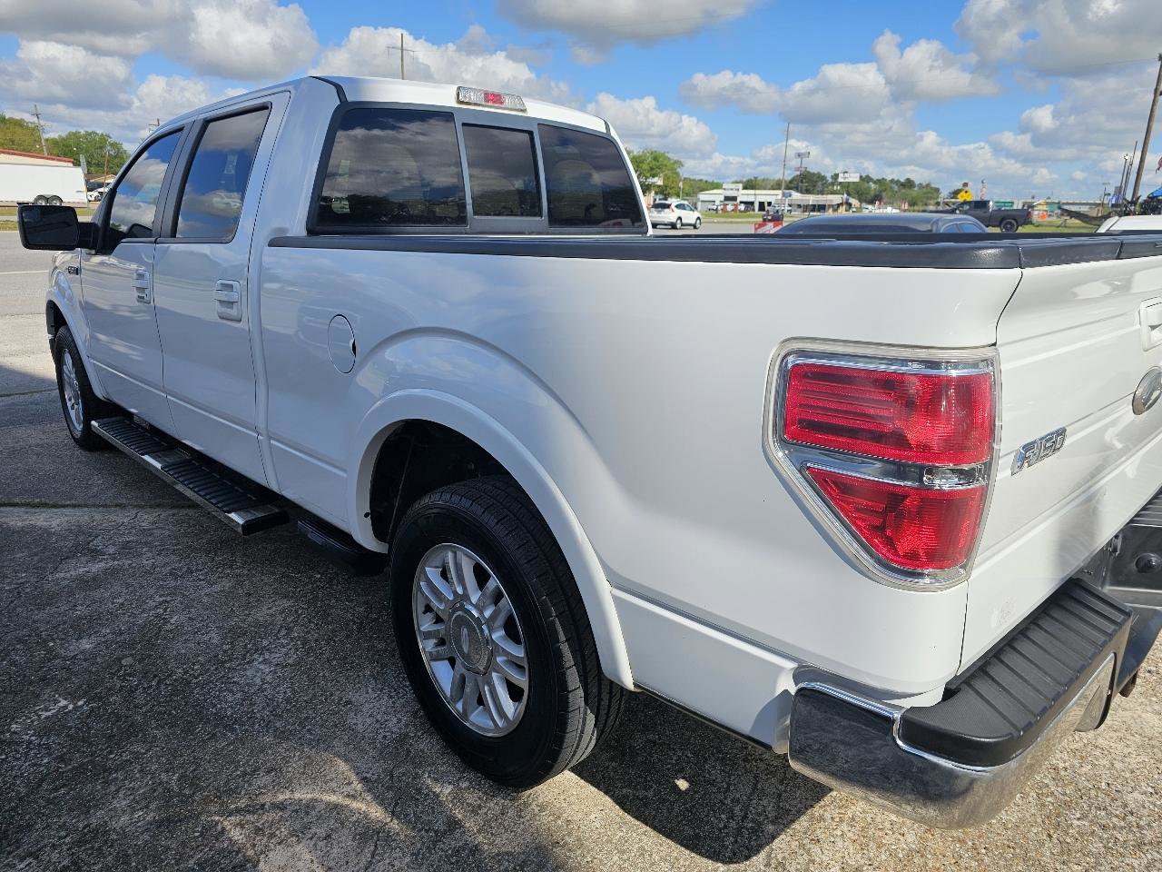 Used 2012 Ford F150 Lariat image 6