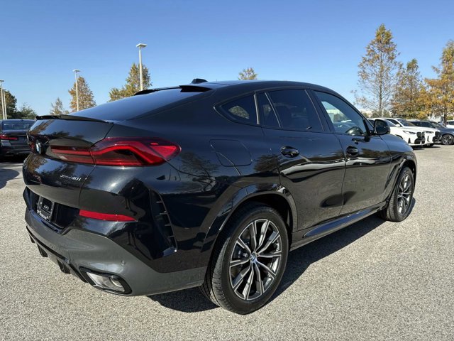 New 2026 BMW X6 xDrive40i w/ Premium Package image 3