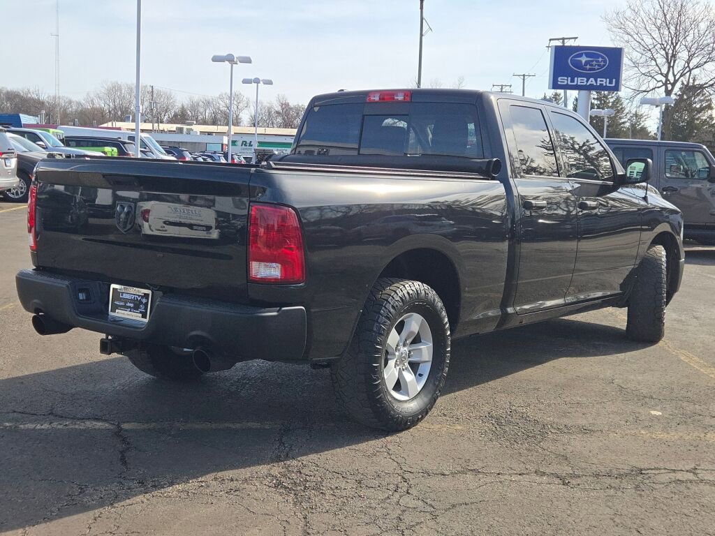 Used 2017 RAM 1500 Classic SLT image 10