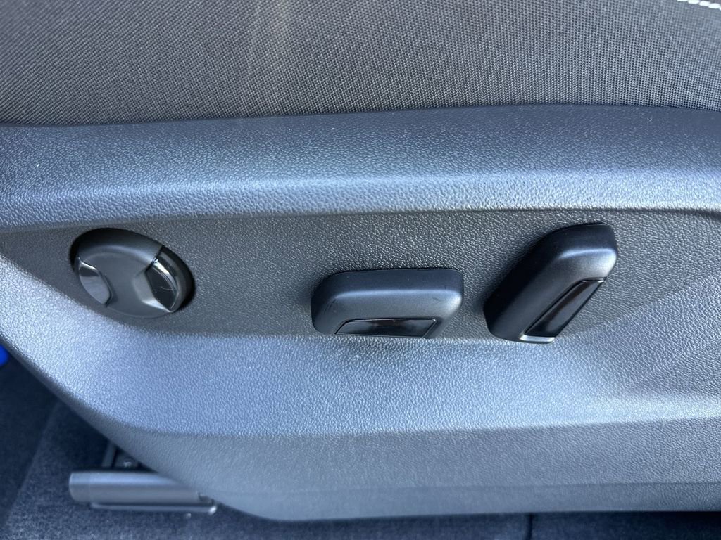 New 2026 Volkswagen Atlas SE image 12