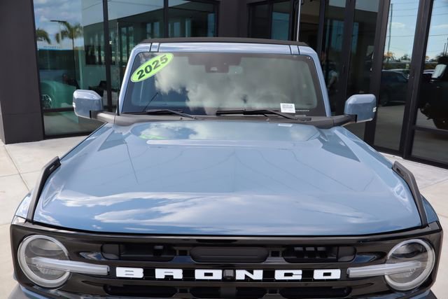 Used 2025 Ford Bronco Outer Banks image 19