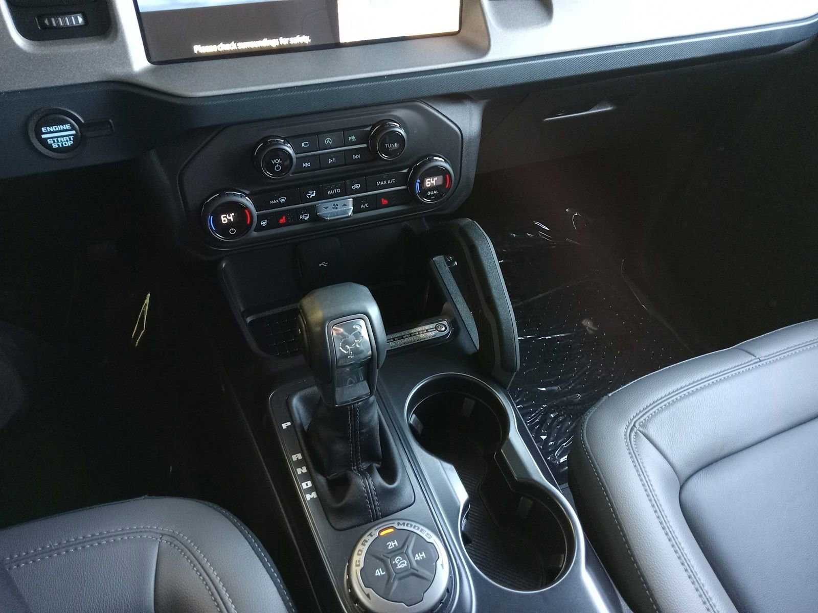 Used 2024 Ford Bronco Outer Banks image 18