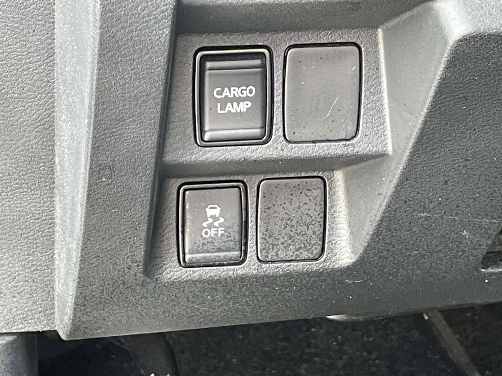 Used 2022 Nissan Frontier Pro-X image 17