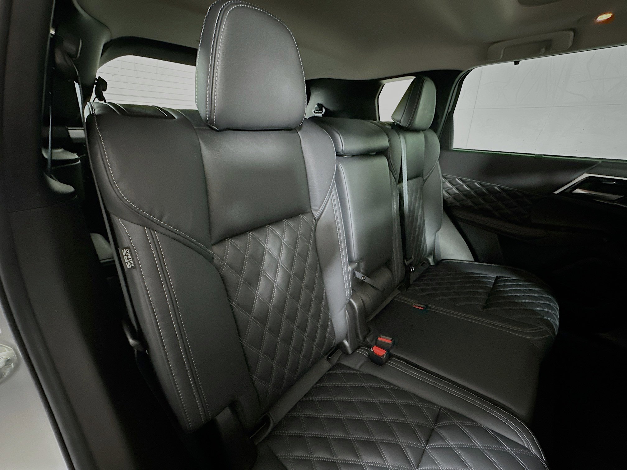 Used 2023 Mitsubishi Outlander SEL 40th Anniversary image 28